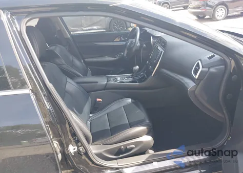 2018 Nissan Maxima 3.5 Sv z USA, uszkodzony, nr VIN 1N4AA6AP8JC364995